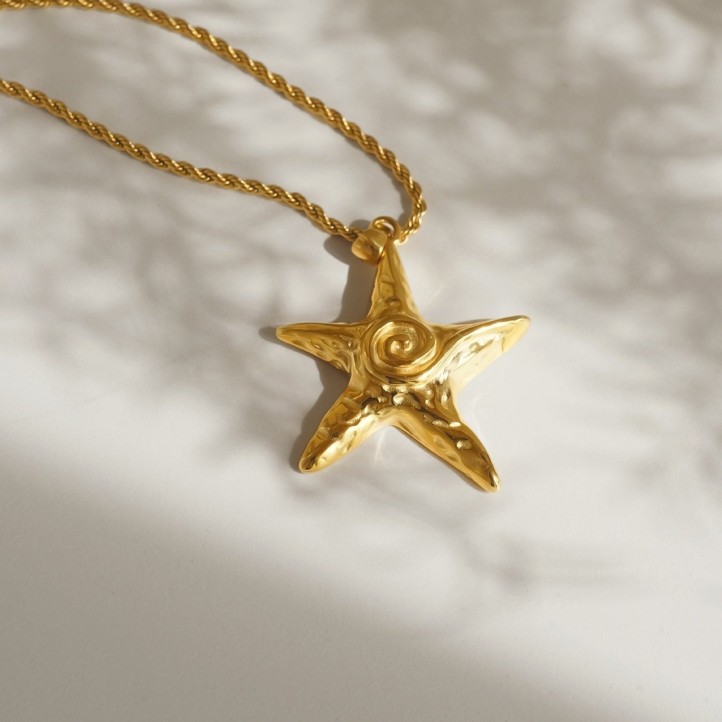 Atlas Necklace